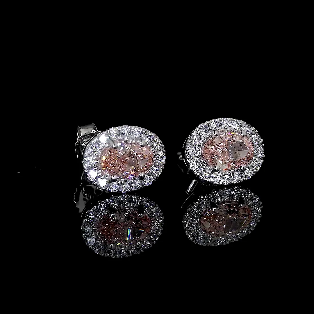 1.06 Cts 14k White Gold Oval Shape Halo Studs Earring