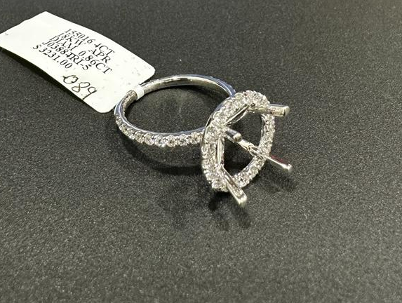 0.89 Cts 14k White Gold Oval Shape Double Halo Pendant
