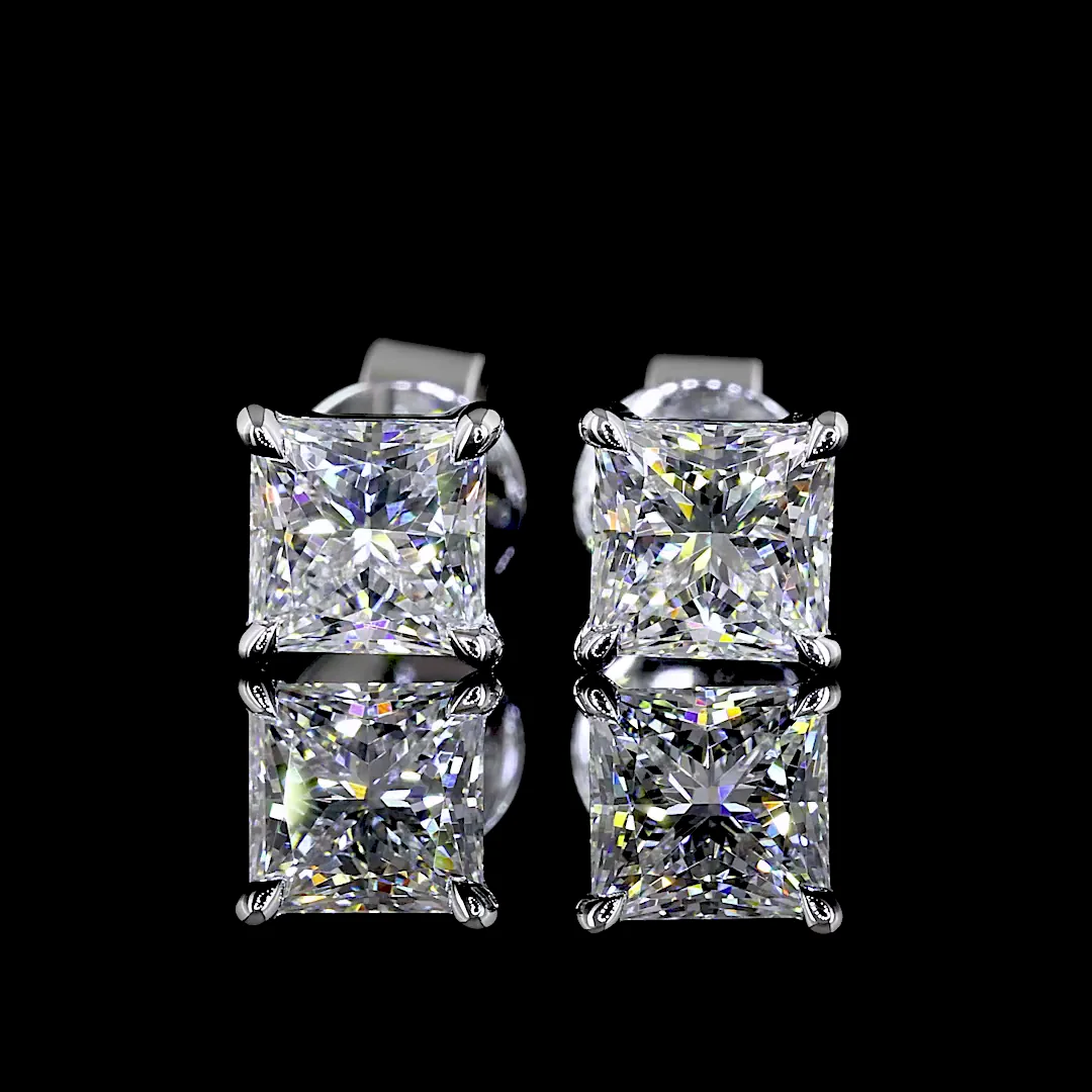 1.01 Cts 18k White Gold Princess Shape Studs Earring