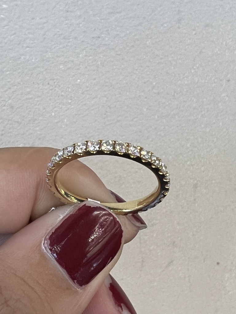 0.03 Cts 18k Yellow Gold Round Shape Symbol Earring