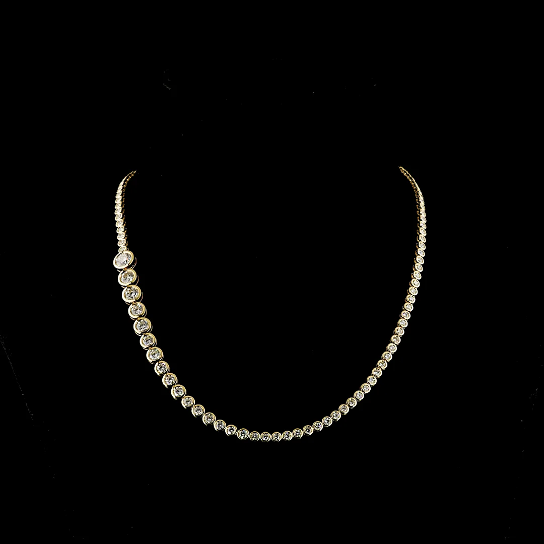 10.44 Cts 18k Yellow Gold Round Shape Riviera Necklace