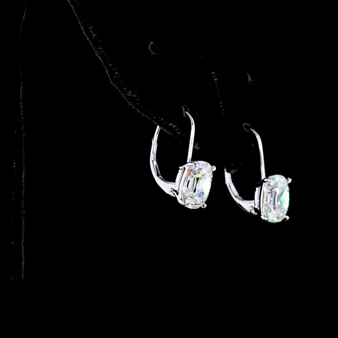 4.14 Cts 14k White Gold Antique Cushion Shape Hanging Earring