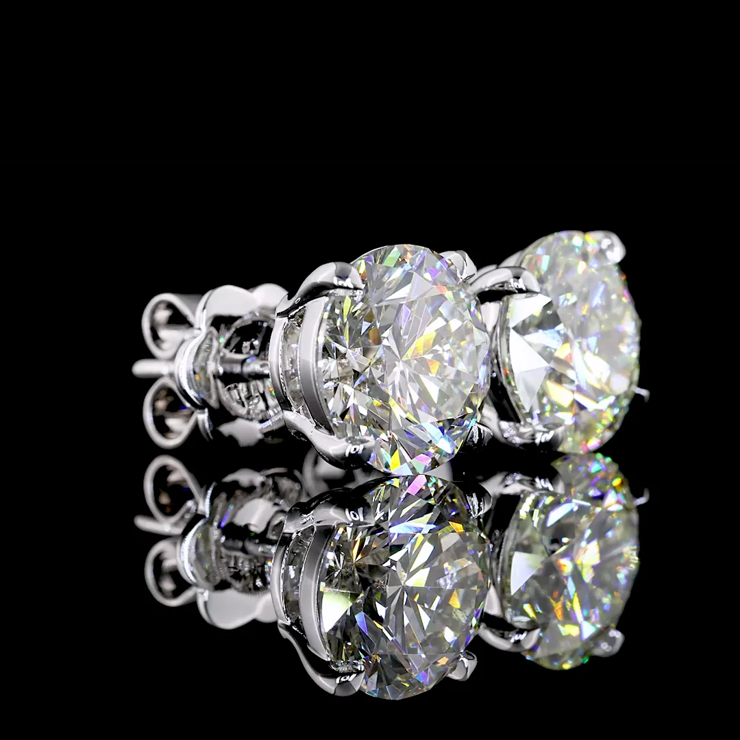 5.43 Cts 14k White Gold Round Shape Studs Earring