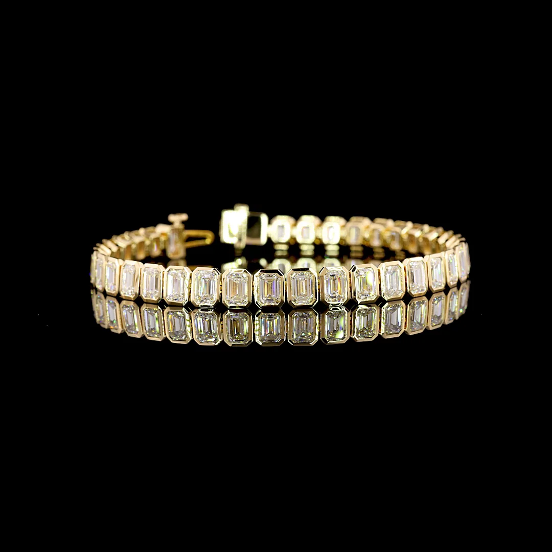 14.54 Cts 14k Yellow Gold Emerald Shape Tennis Bracelet