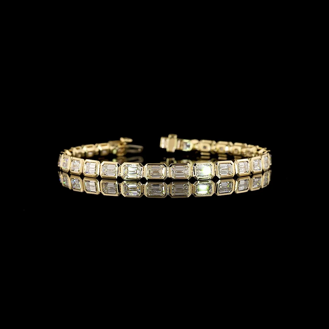 9.96 Cts 14k Yellow Gold Emerald Shape Tennis Bracelet