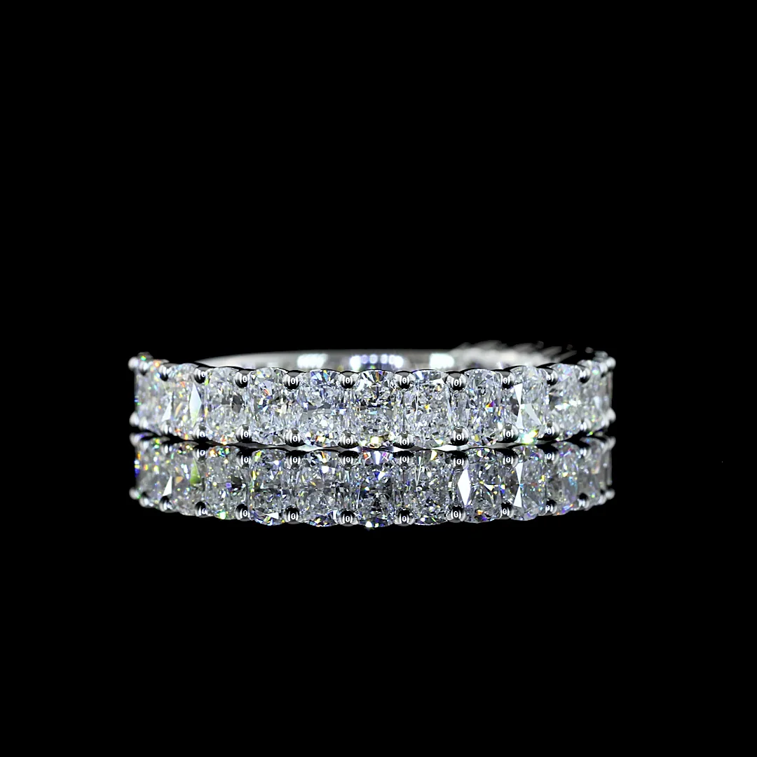 1.35 Cts 18k White Gold Cushion Brilliant Shape 3/4 Band Ring